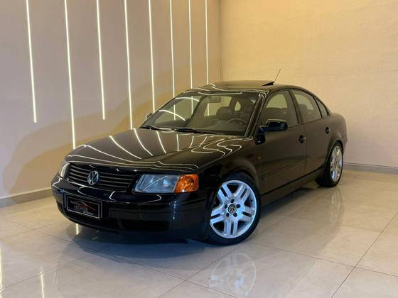 VOLKSWAGEN PASSAT 2.8 V6 30V GASOLINA 4P MANUAL